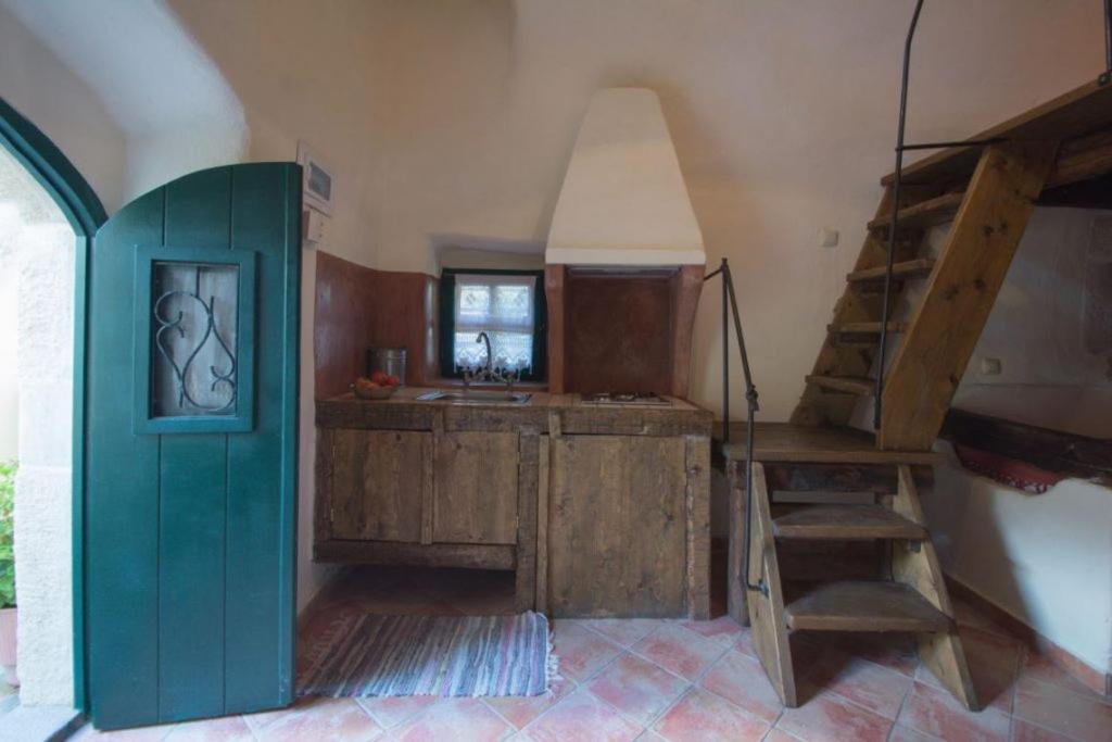 Abramis Rooms Mitáta المظهر الخارجي الصورة